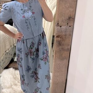 Vintage Miss Dorby Floral Blue Dress with Embroidered Details size XLarge